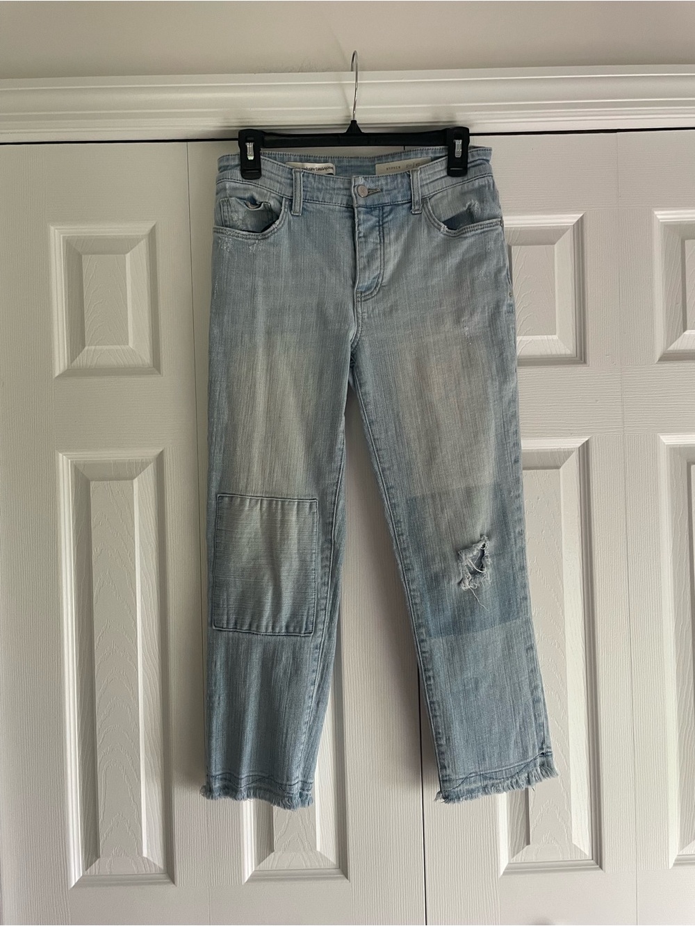 Pilcro and the Letterpress Light Blue Cropped Jeans with Patch Detail